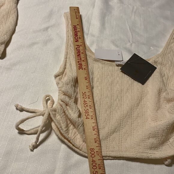 Lelia Collection Mini skirt and cropped drawstring tank top - Picture 9 of 11